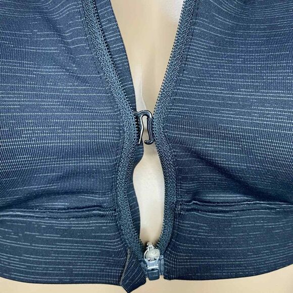 Outdoor Voices Powerhouse Night Color Away Front Zip Adjustable Sports Bra - Picture 6 of 8